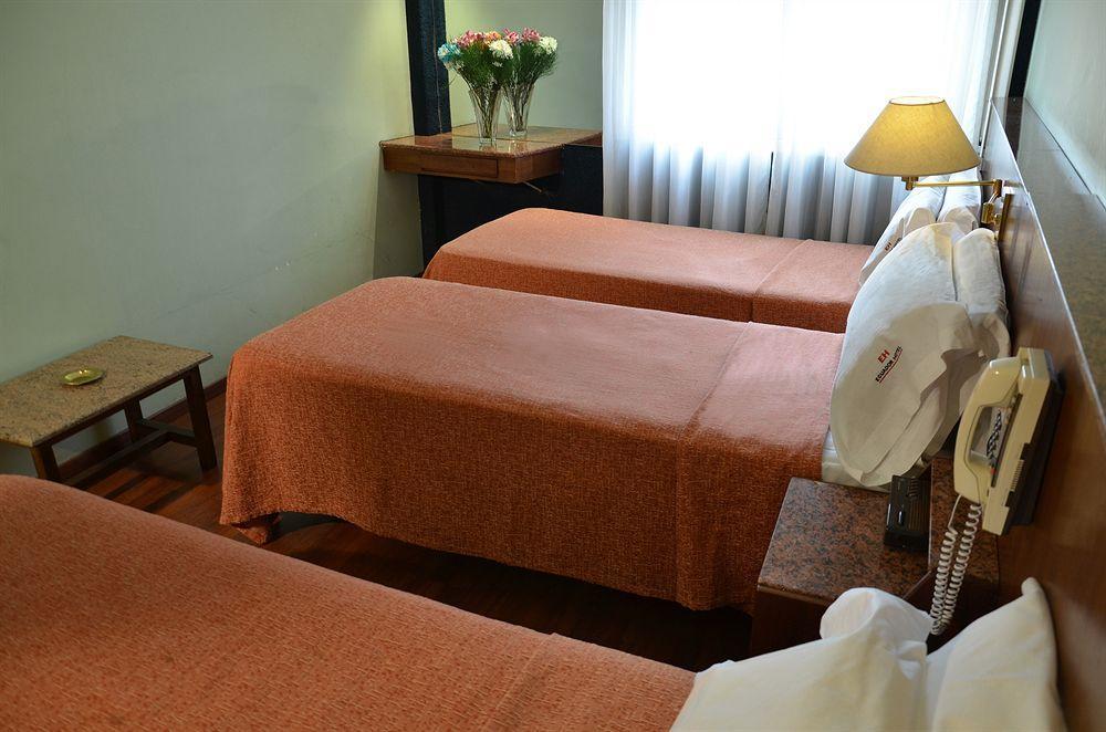 Ecuador Hotel Buenos Aires Luaran gambar