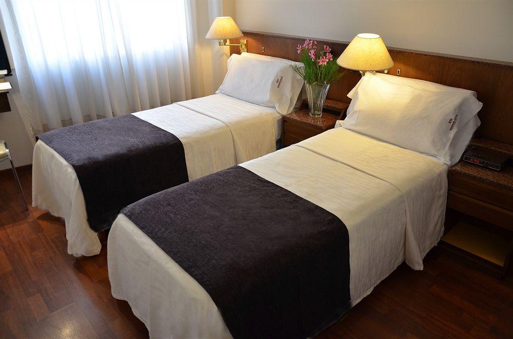 Ecuador Hotel Buenos Aires Luaran gambar