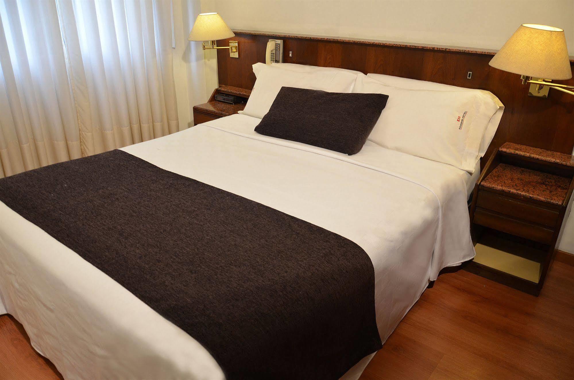 Ecuador Hotel Buenos Aires Luaran gambar