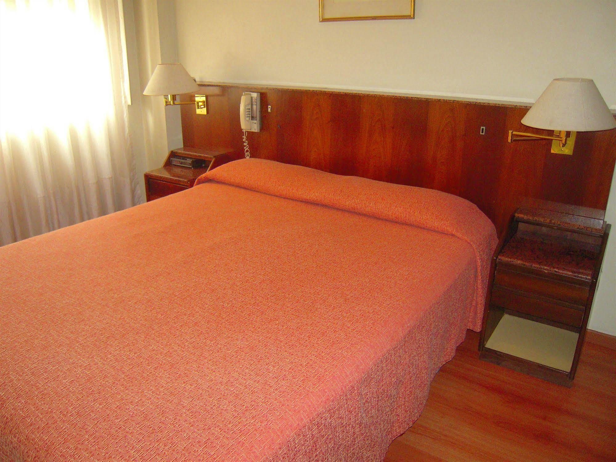 Ecuador Hotel Buenos Aires Luaran gambar