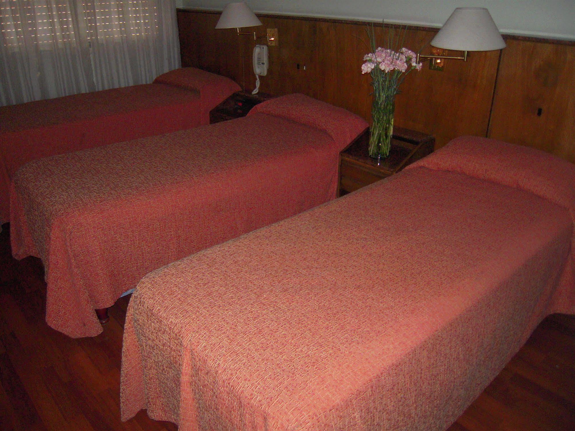 Ecuador Hotel Buenos Aires Luaran gambar